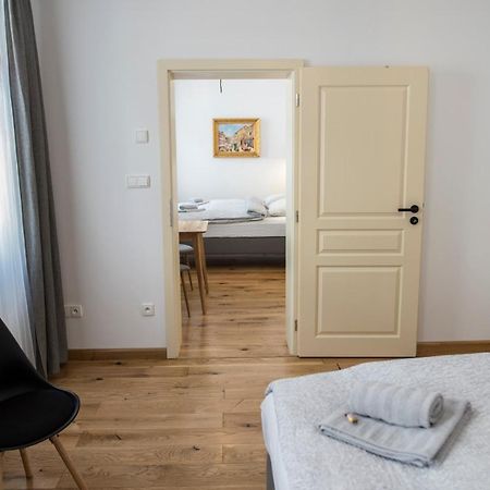 Penzion Stastny Medved Znojmo Dış mekan fotoğraf