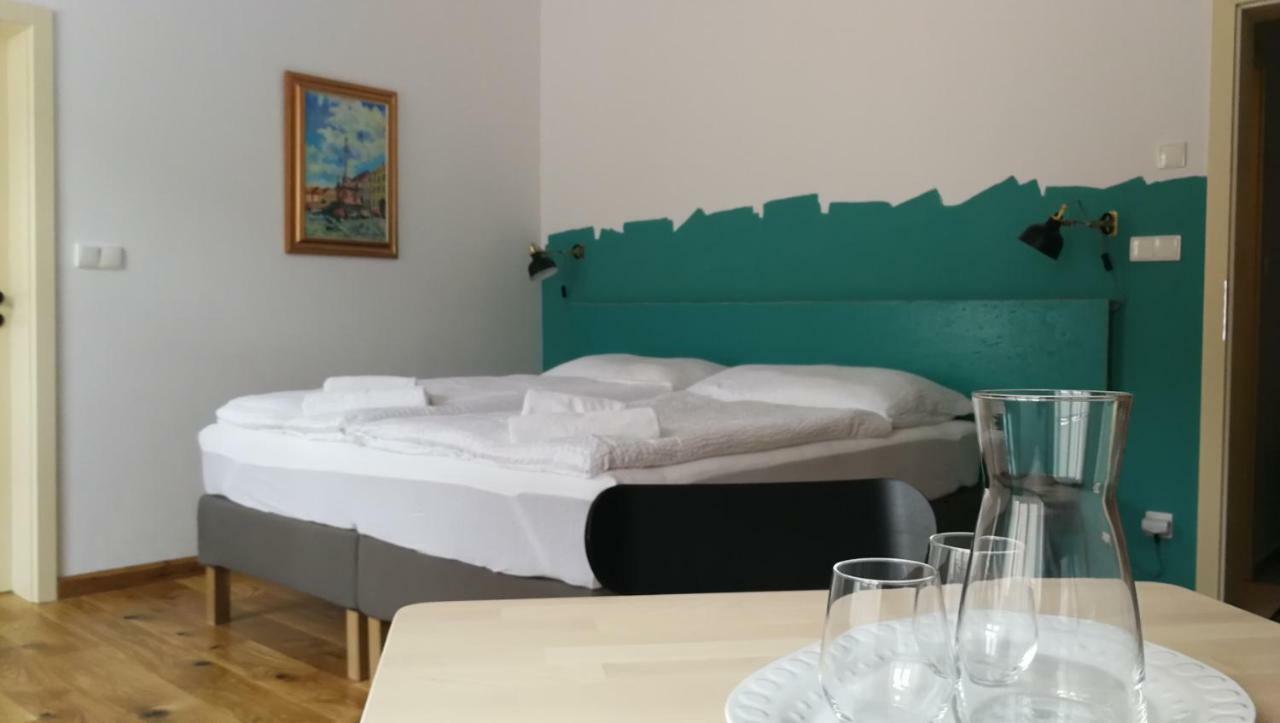 Penzion Stastny Medved Znojmo Dış mekan fotoğraf