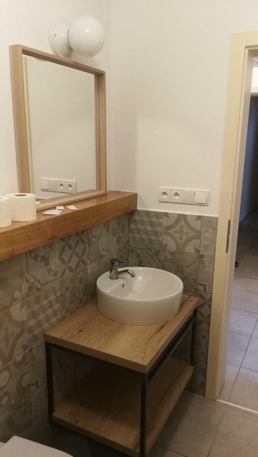 Penzion Stastny Medved Znojmo Dış mekan fotoğraf